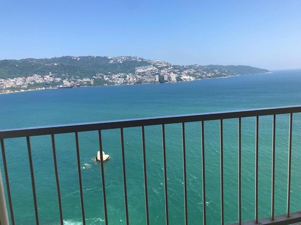 Suite Frente Al Mar En Torres Gemelas Acapulco Zewnętrze zdjęcie