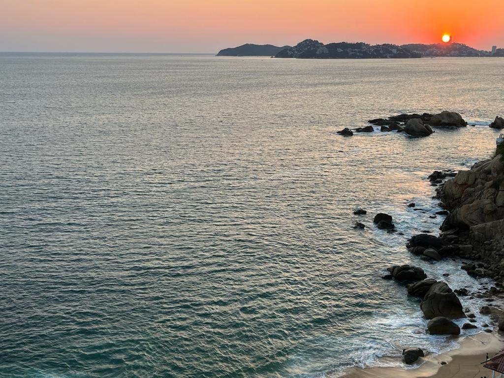 Suite Frente Al Mar En Torres Gemelas Acapulco Zewnętrze zdjęcie
